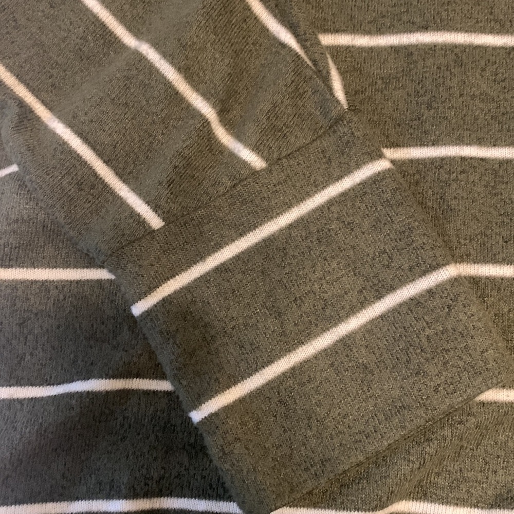 Dolman Top - Picture 3 of 4